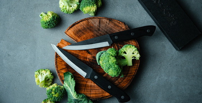 The Nikos Paring Knife